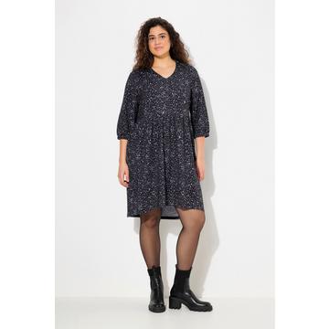 Robe en jersey imprimé léopard-étoiles, décolleté en V et manches 3/4, coupe évasée