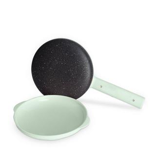 CREATE Machine à crêpe vert pastel  