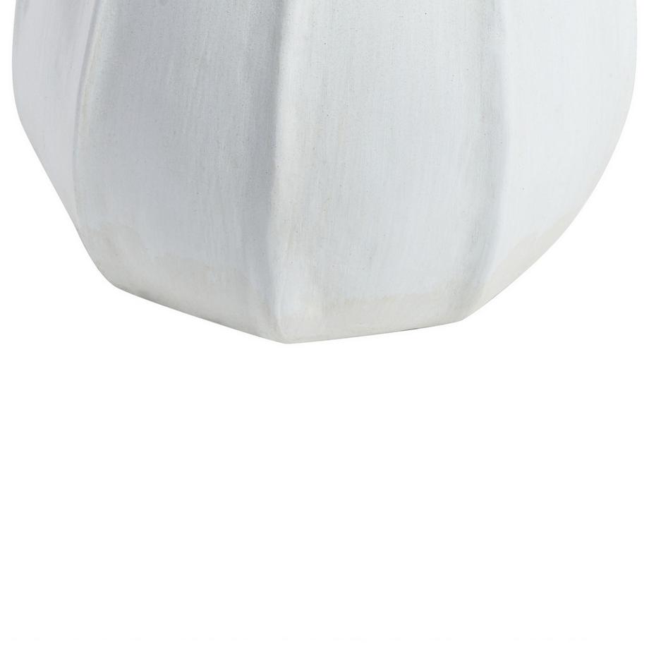 Beliani Vase décoratif en Terre cuite  KAMPAR  