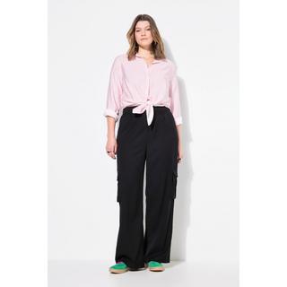 Studio Untold  Pantalon cargo taille haute et jambe large, taille partiellement élastique et poches cargo 