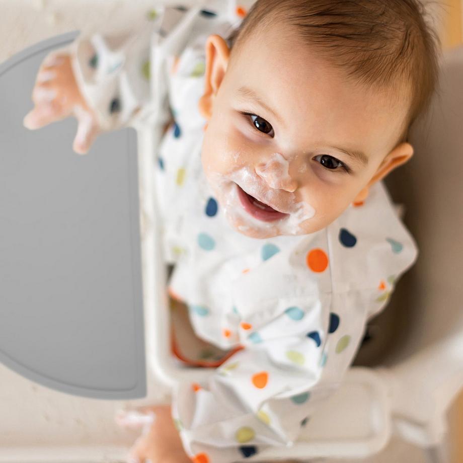 B2X  Tischset für Kinder in halbrunder Form 