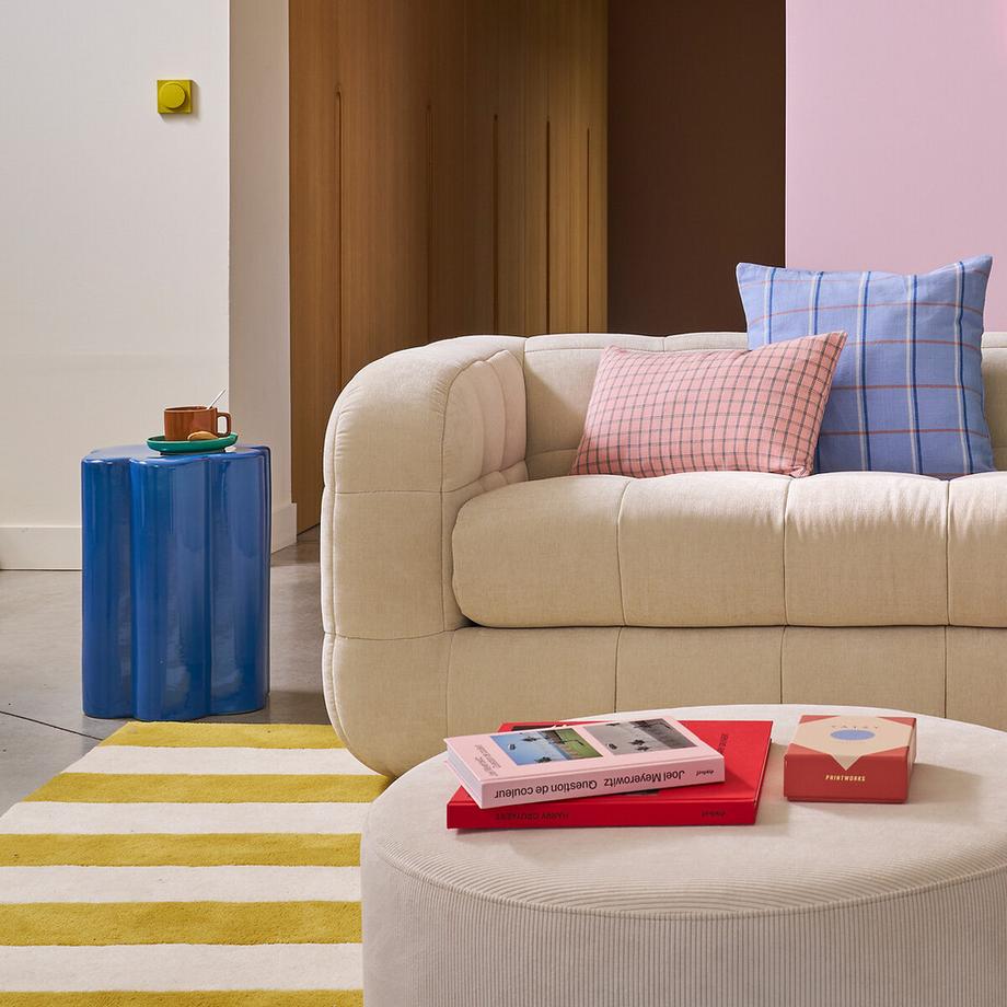 La Redoute Intérieurs Beistell-/Nachttisch Jelly in Blütenform  