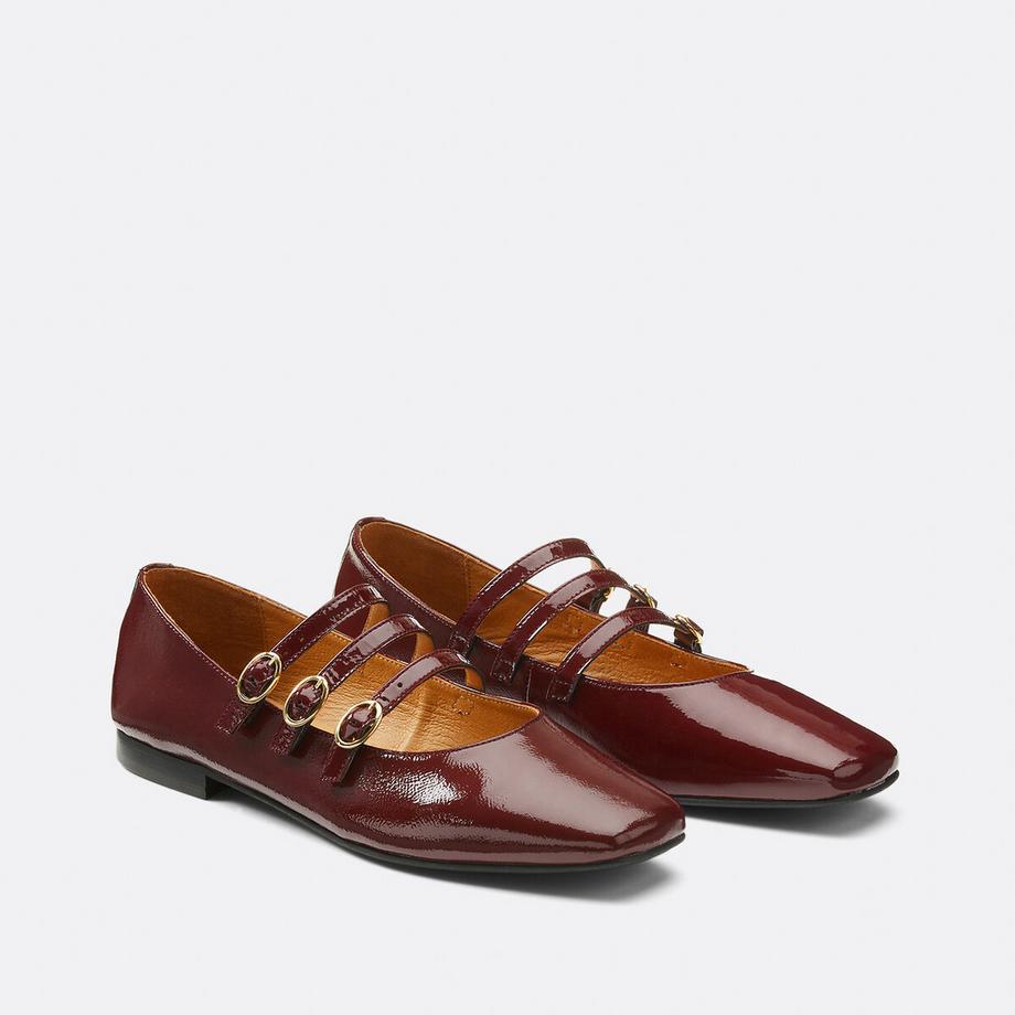 Ballerines babies en cuir verni triple brides