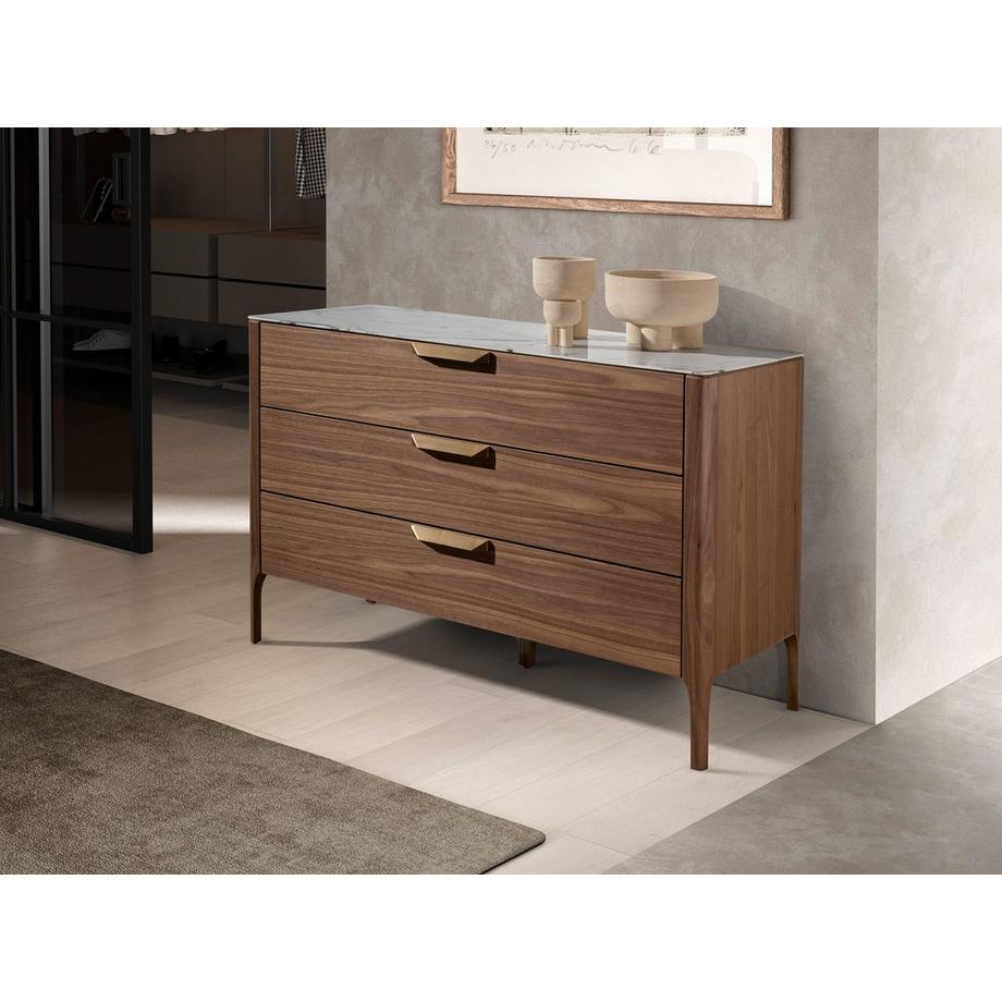 ANGEL CERDA Cassettiera in noce con piano in vetro effetto marmo  