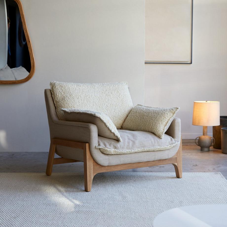 Tikamoon Fauteuil en chêne massif et tissu Linen Woodnest  