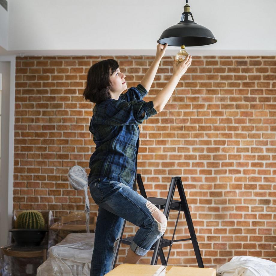 Northix  Klappbare Trittleiter aus Stahl 