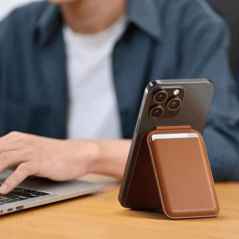 SATECHI  Supporto magnetico per iPhone 