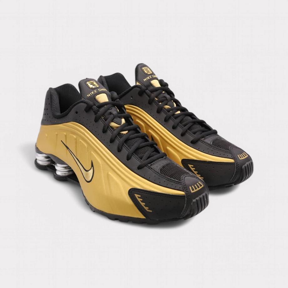 NIKE  Shox R4 - Black Gold 