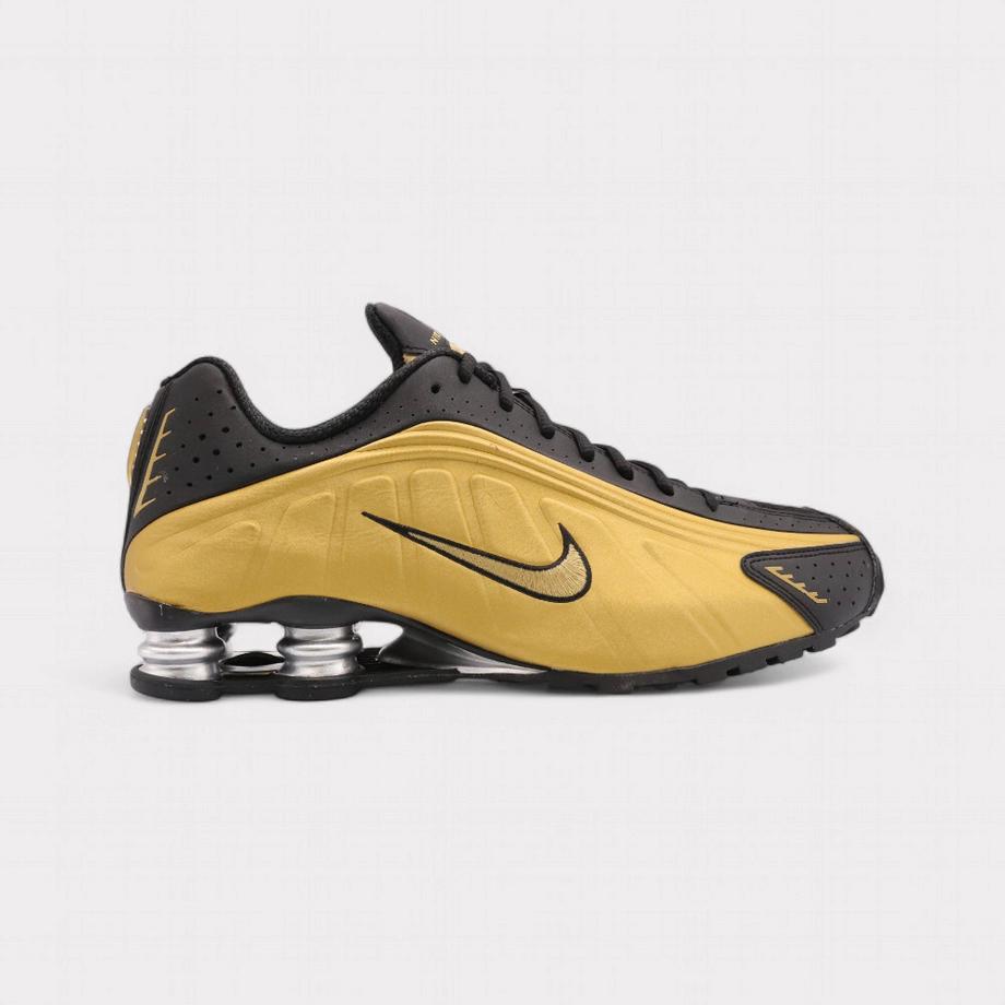 NIKE  Shox R4 - Black Gold 