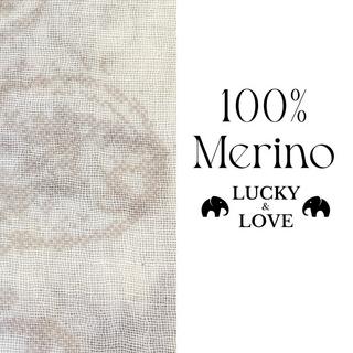 LUCKY & LOVE Tanishka Merino Schal  