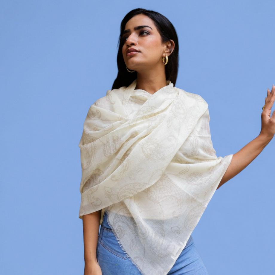 LUCKY & LOVE Tanishka Merino Schal  