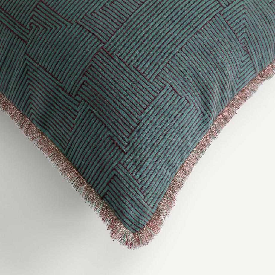 AM.PM Housse de coussin brodée en lin et coton  