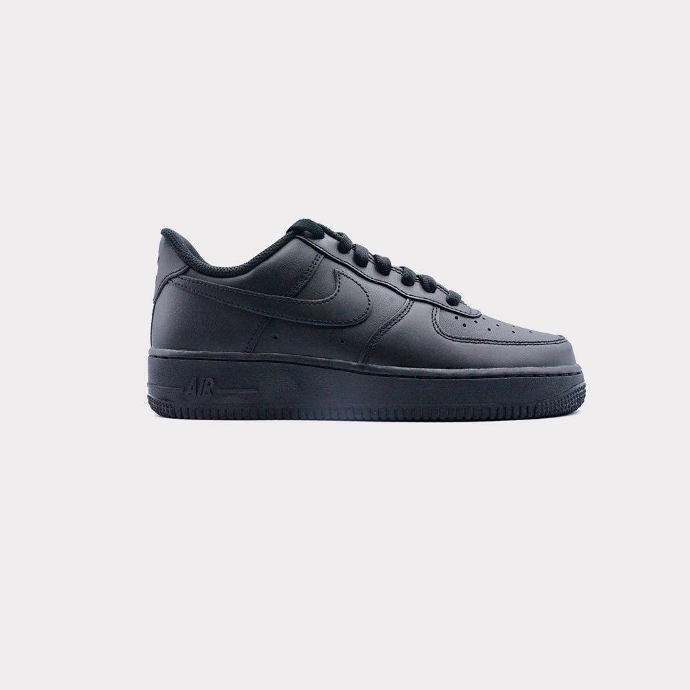 NIKE  Air Force 1 - Black 