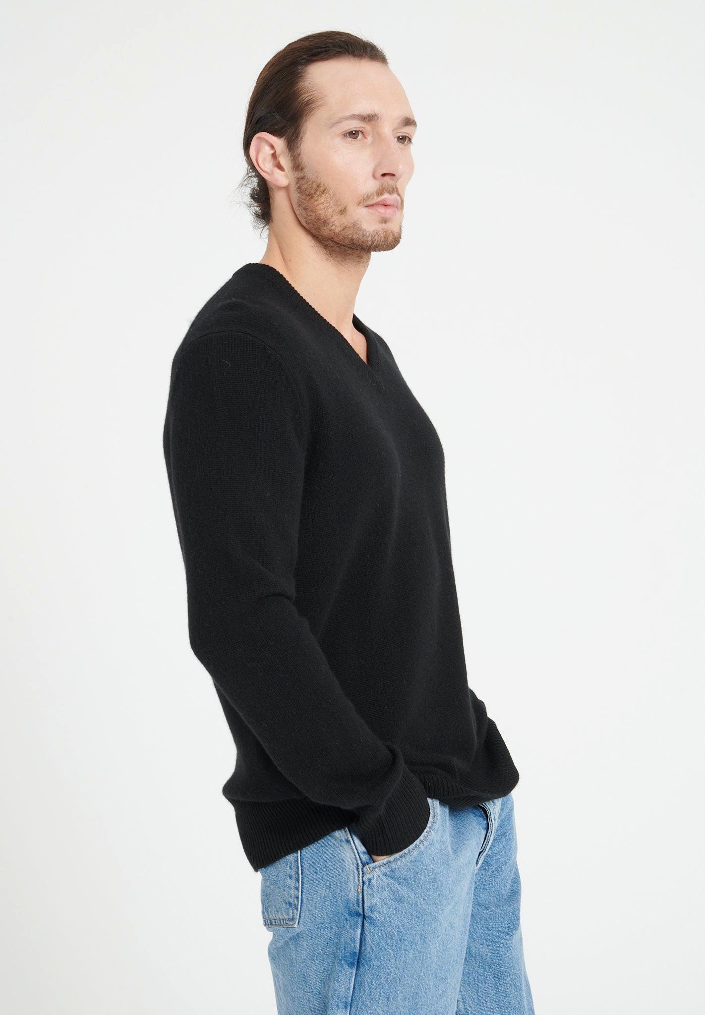 Studio Cashmere8  LUKE 13 Maglione con scollo a V 4 strati - 100% cashmere 