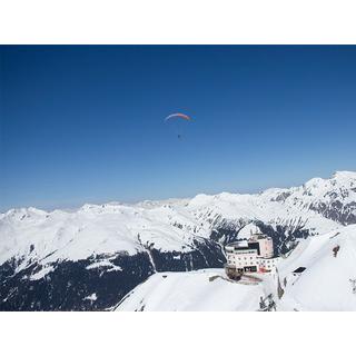 Smartbox  Tandem-Gleitschirmfliegen und Fondue in den Alpen für 2 - Geschenkbox 