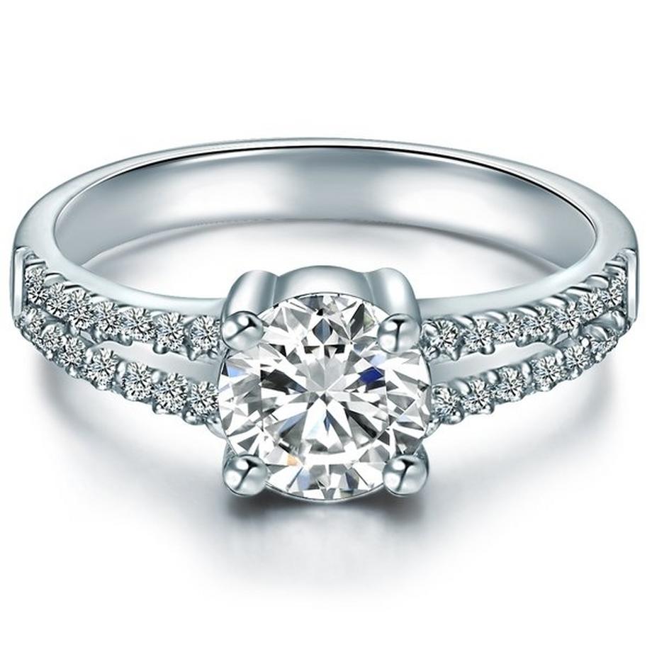 Femme Bague