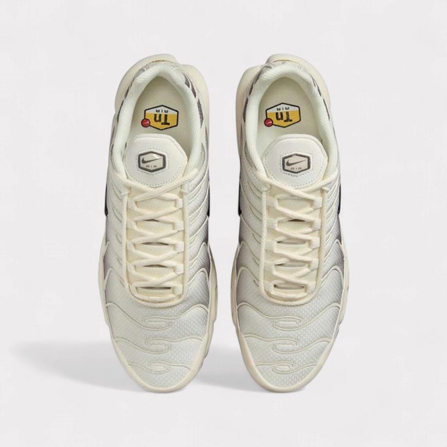 NIKE  Air Max Plus - Light Orewood 