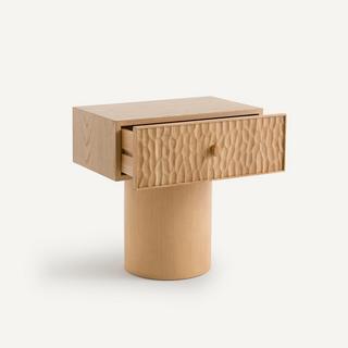 AM.PM Nachttisch aus massiver Eiche und Eichenfurnier  