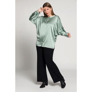 Ulla Popken  Blusa di raso dal taglio oversize con scollo a girocollo e maniche a pipistrello 