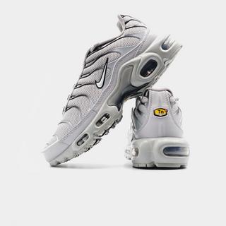 NIKE  Air Max Plus - Wolfgrey 