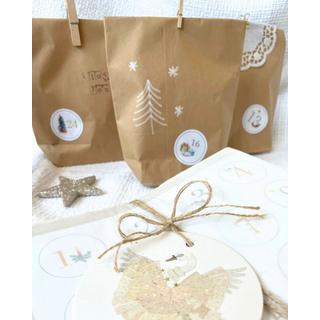 Moulin Roty DIY Adventskalender für Jungen, inkl. 12 einzigartiger Artikel  