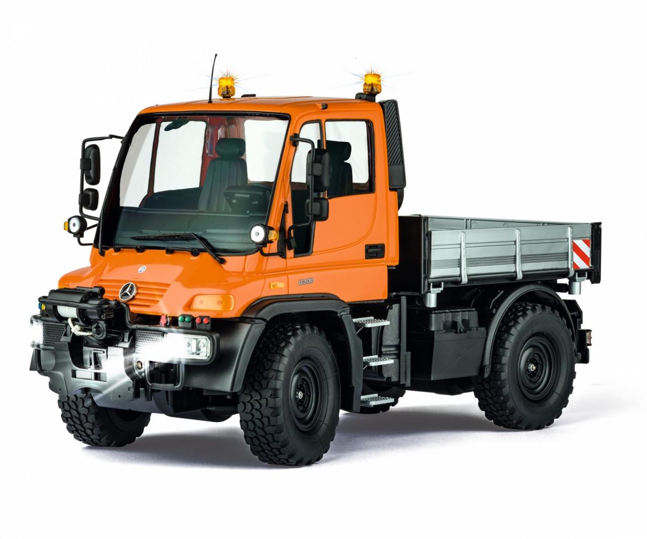 Image of MB Unimog U300 ferngesteuerte (RC) modell Traktor-LKW Elektromotor 1:12