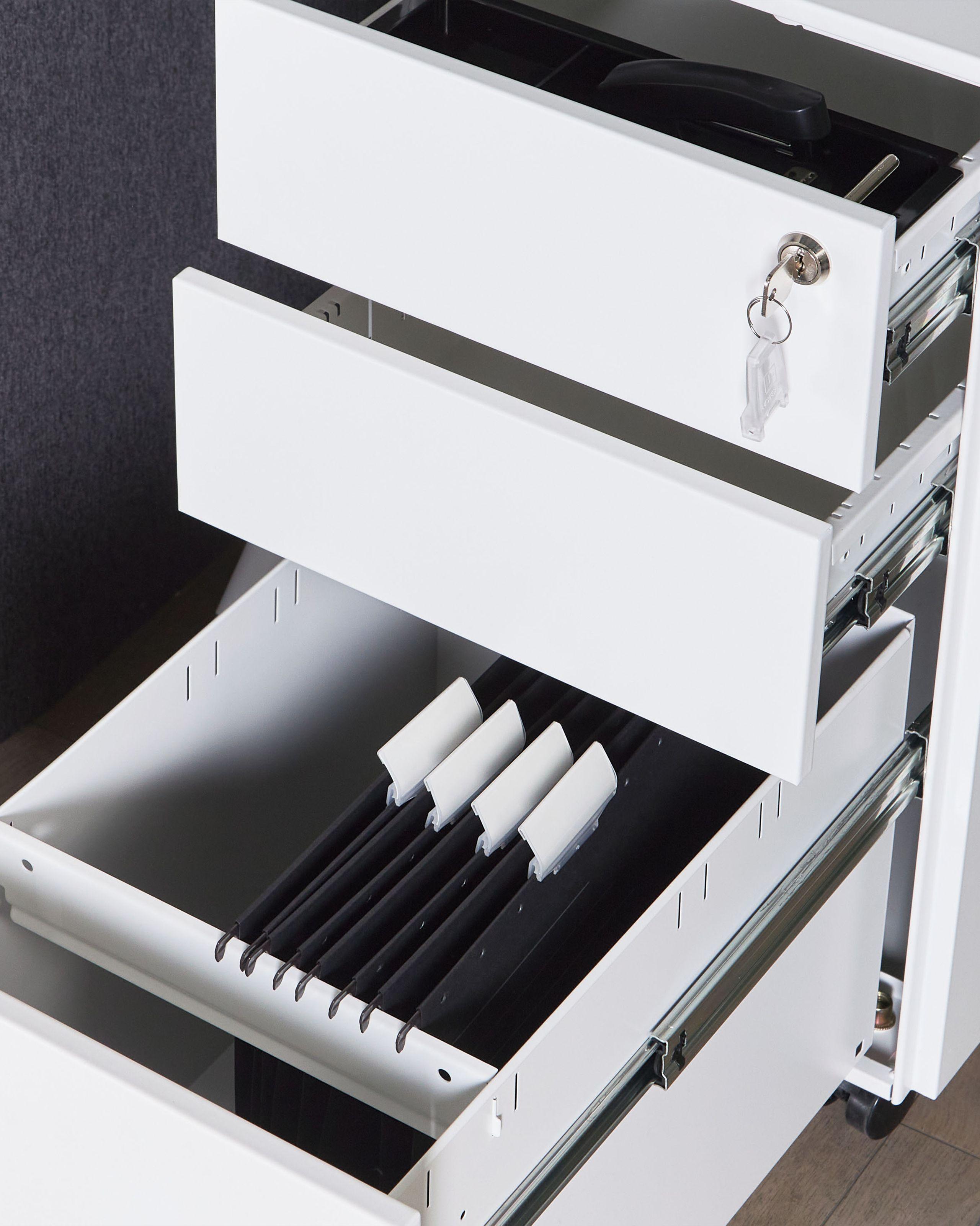 Beliani Armadietto da ufficio en Acciaio Moderno BOLSENA  