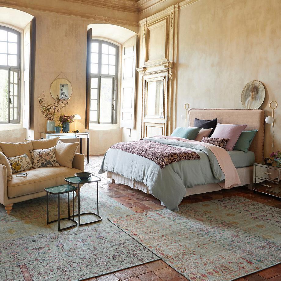 AM.PM Nachttisch aus MDF und Spiegel  