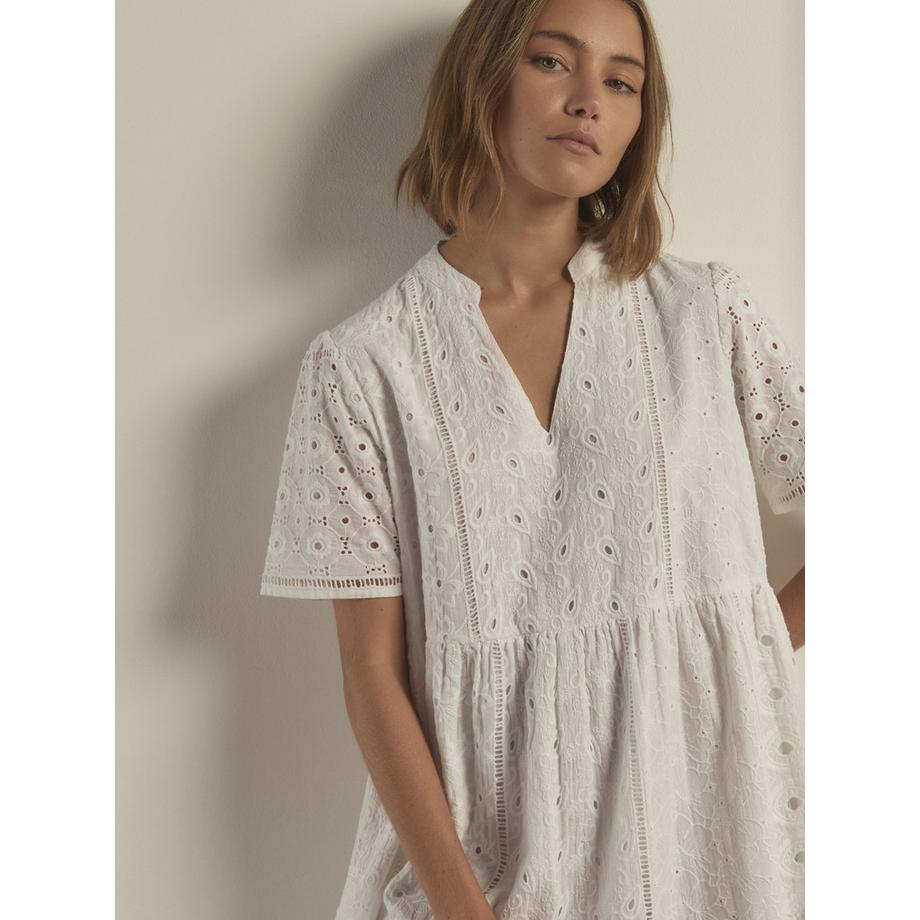 APRICOT Mehrlagiges Kleid mit Broderie-Muster  