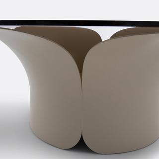 La Redoute Intérieurs Couchtisch Tessen in Tulpenform  