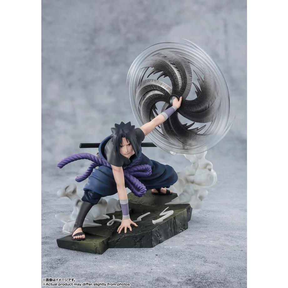 Tamashii Nations  ST Naruto Shippuden Figzero: Sasuke Light And Dark 20cm 