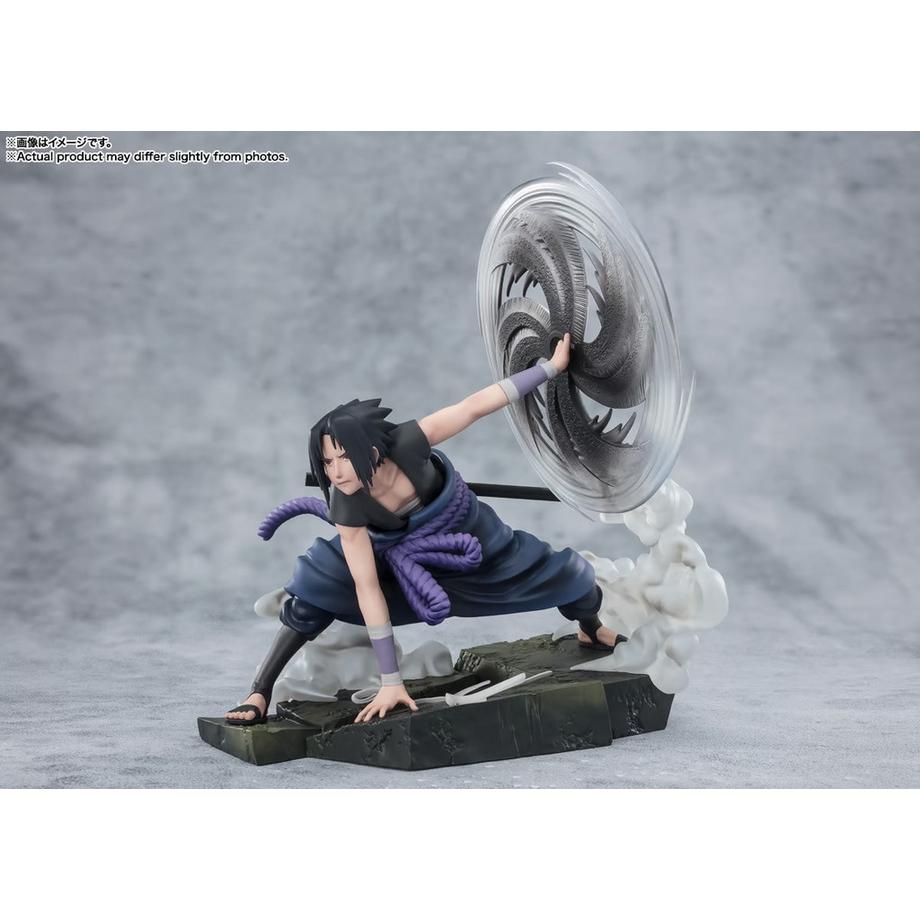 Tamashii Nations  ST Naruto Shippuden Figzero: Sasuke Light And Dark 20cm 