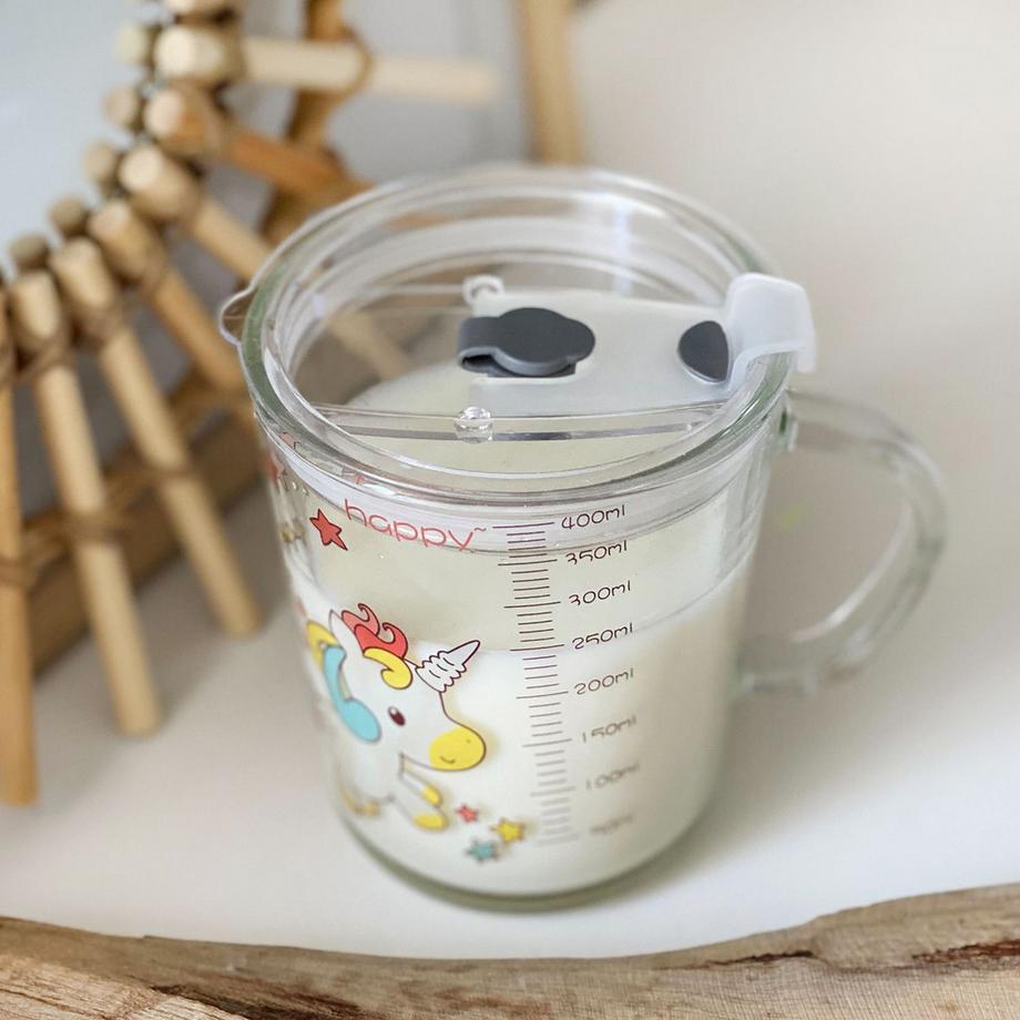 Intirilife Intirilife Verre à boire pour enfants transparent avec couvercle, échelle et paille avec design licorne  