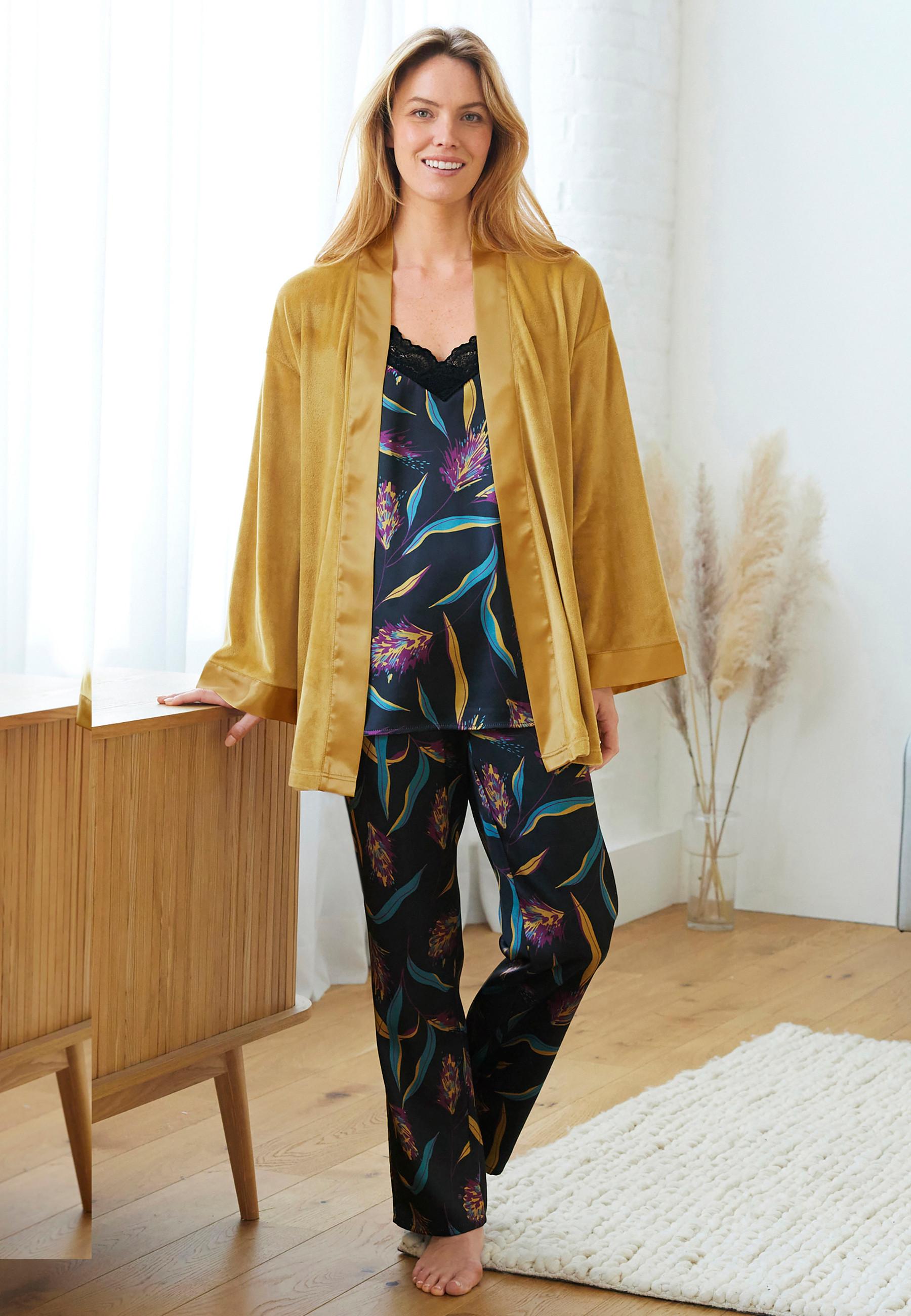 Image of 3-teiliges Ensemble Aus Thermolactyl- Satin/velours. Unisex Schwarz 54/56