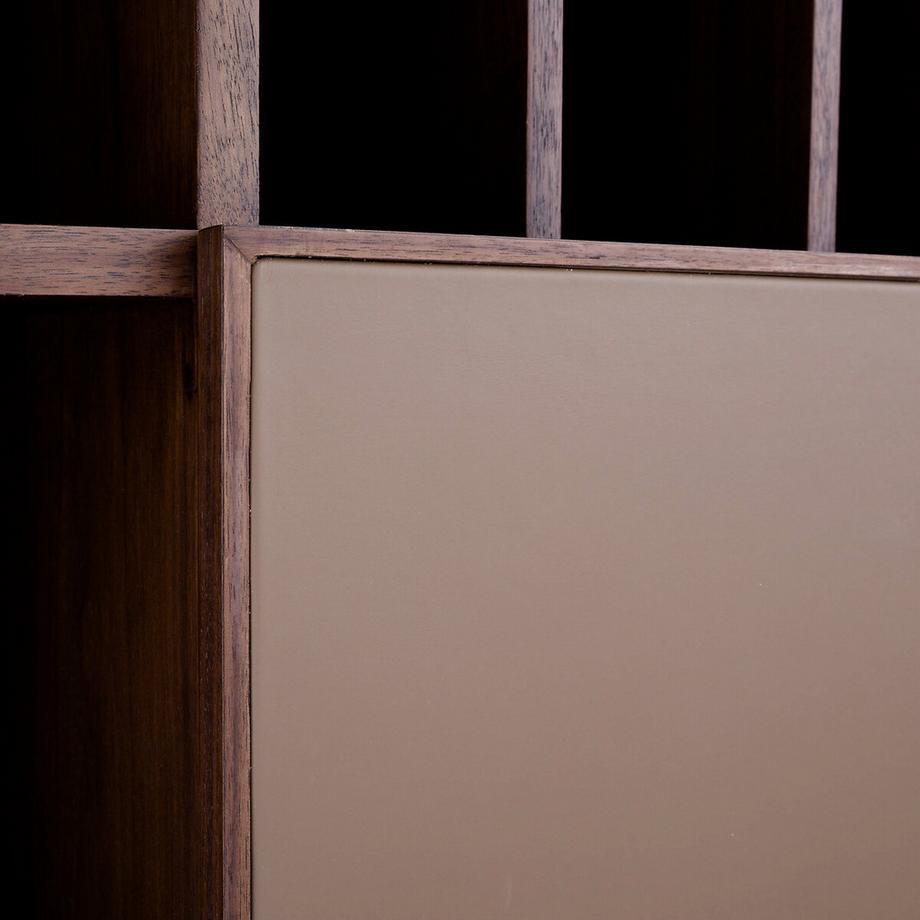 AM.PM Bücherregal mit Walnussfurnier und Ledertür  