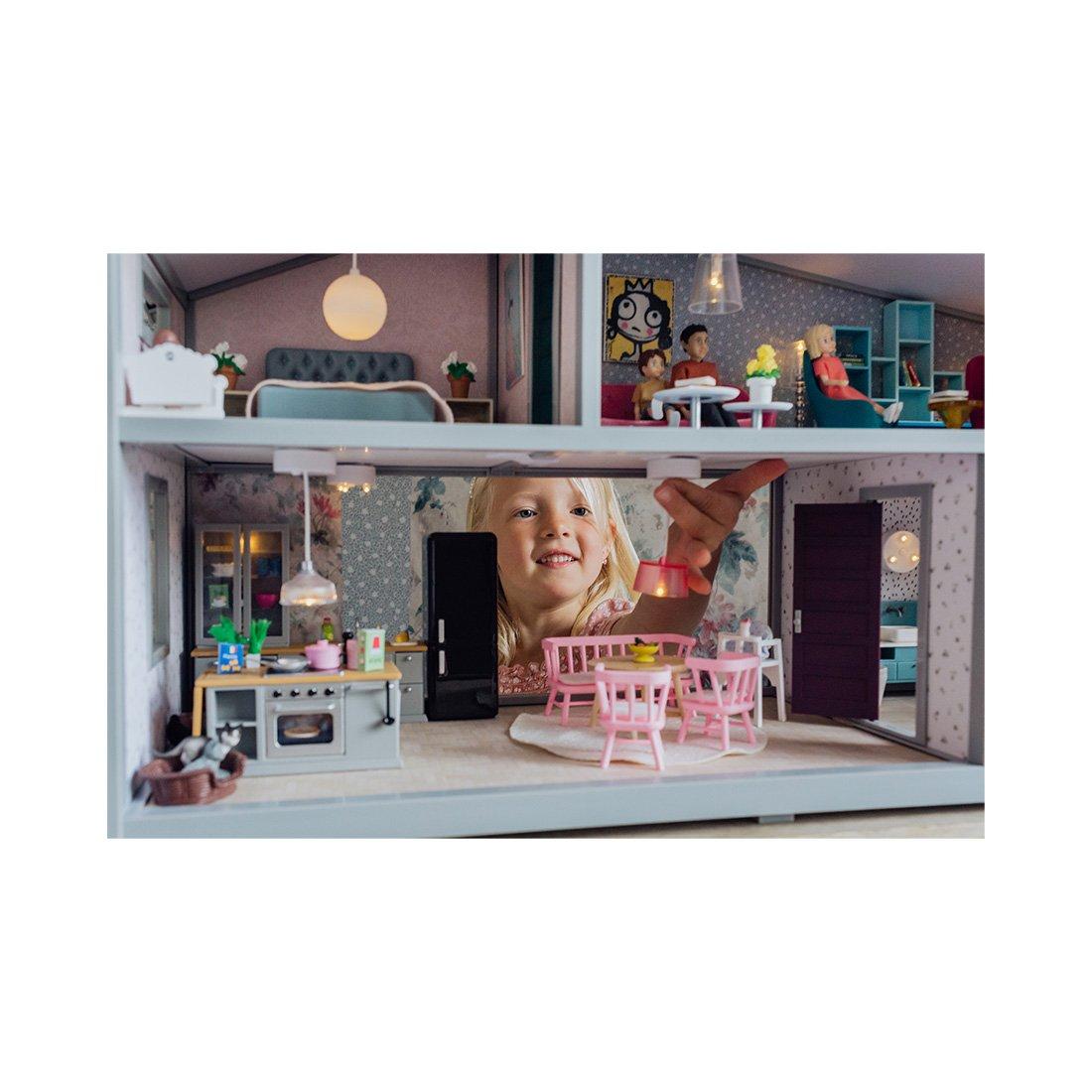 LUNDBY  Puppenhaus 4 Zimmer 