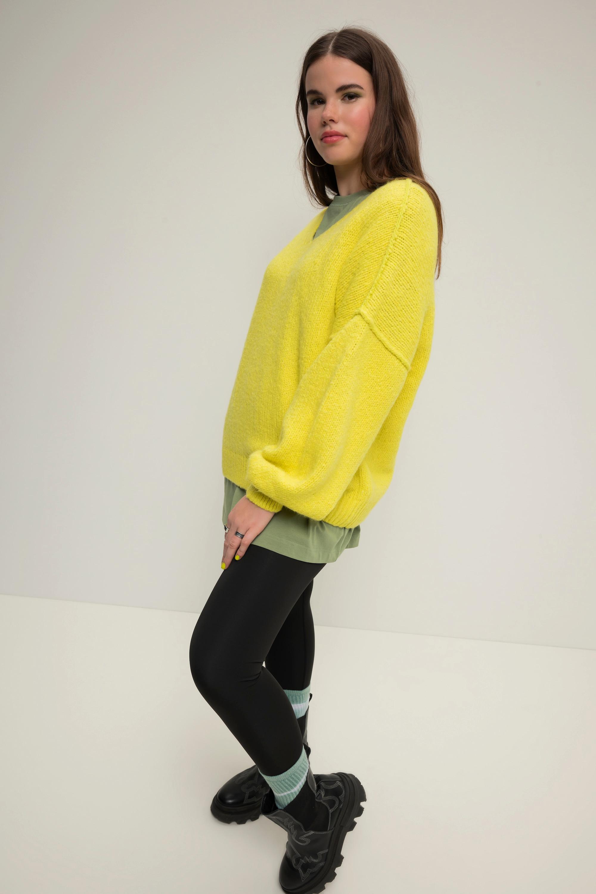 Studio Untold  Pullover, V-Ausschnitt, weiter Langarm, oversized 