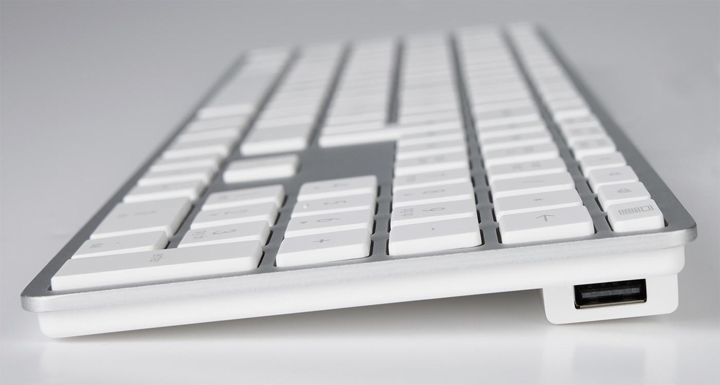 LMP  25059 clavier USB QWERTZ Suisse Argent, Blanc 