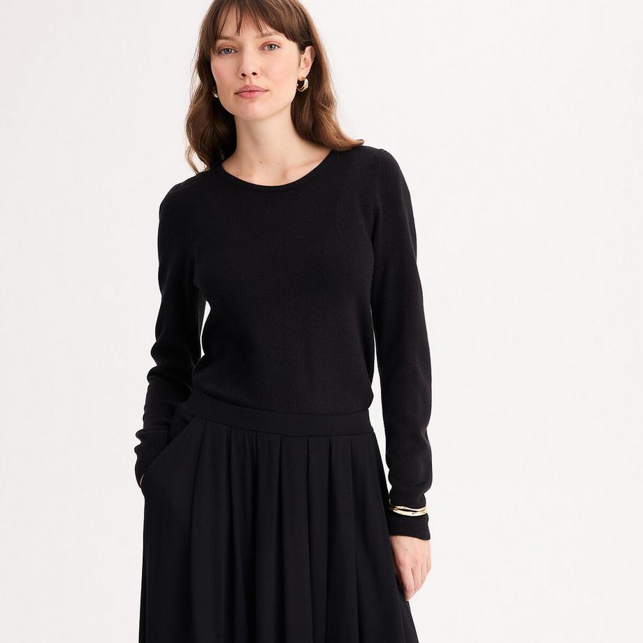 Pullover mit Rundhalsausschnitt aus feinem Strick mit sehr weichem Griff