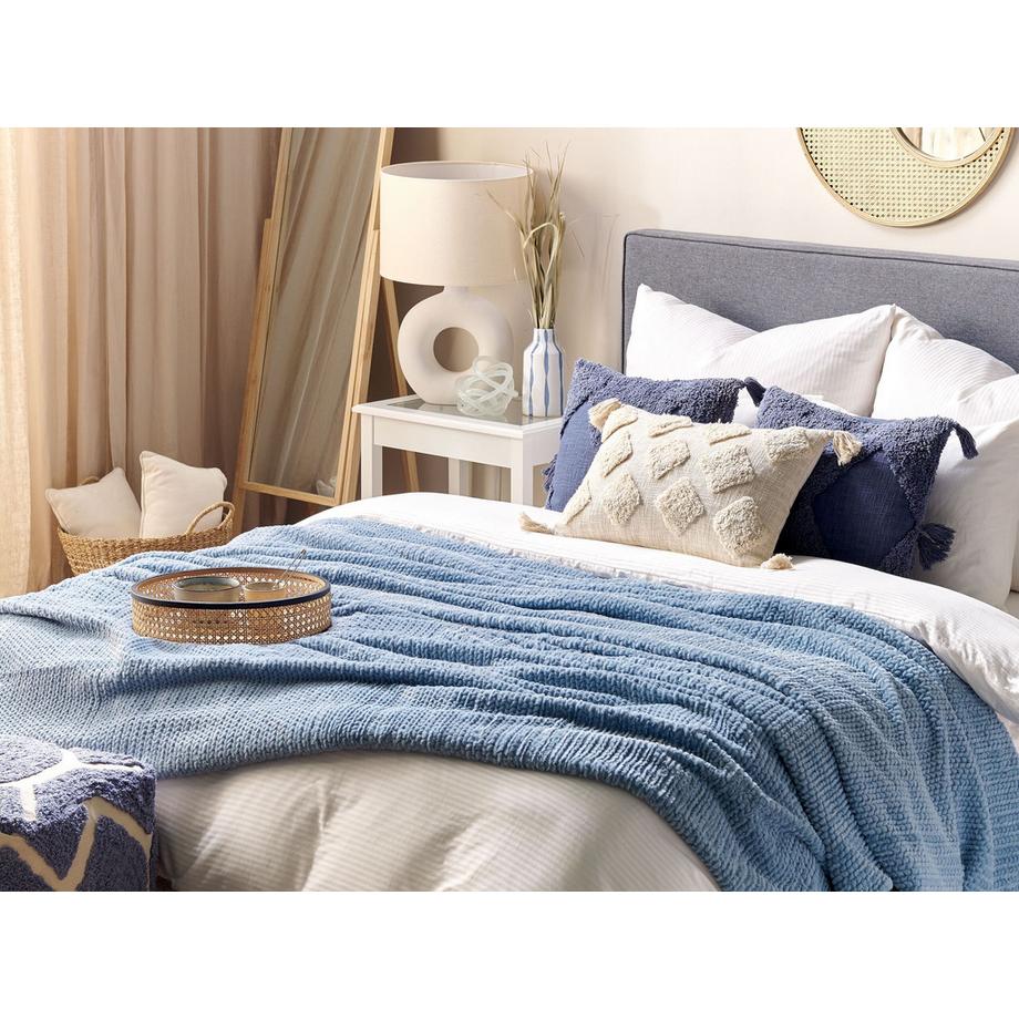 Beliani BJAS Couverture Polaire en Polyester  