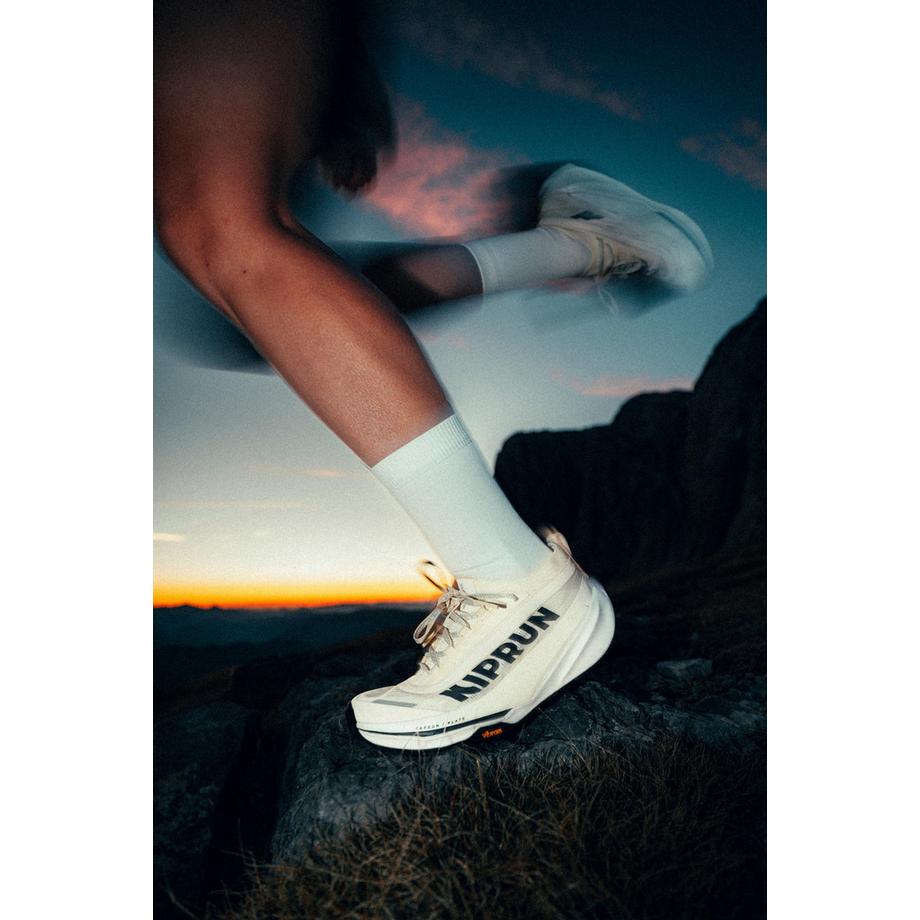 KIPRUN Kipsummit Race Trailrunning Schuhe mit Carbonplatte Trail-Laufschuhe Kipsummit Race 
