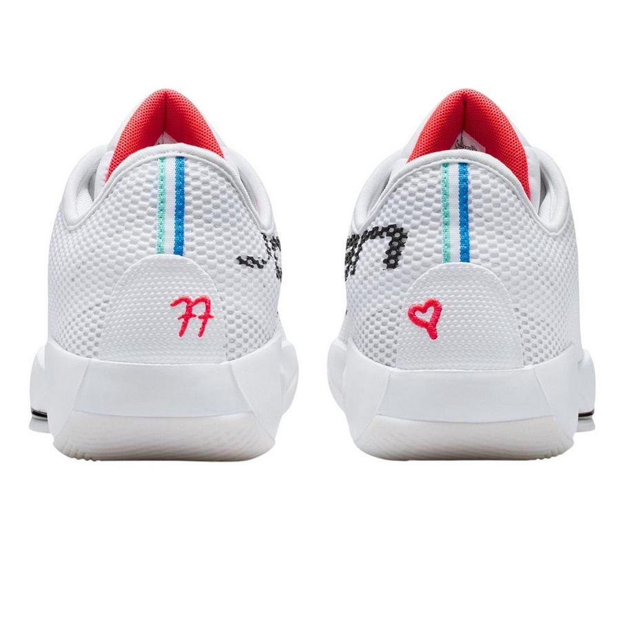 NIKE Chaussures De Basket Luka 77  