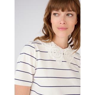 Damart  Tee-shirt col broderie anglaise. 