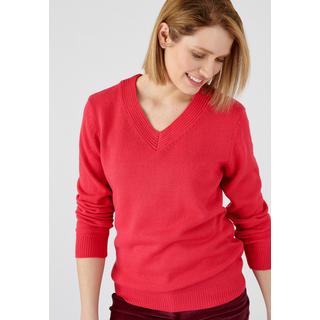 Damart  Pull col V maille jersey souple. 