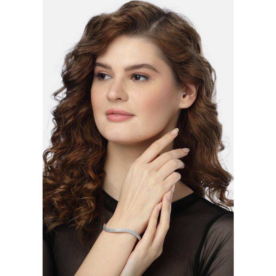 AVANT-GARDE PARIS  Bracelet manchette lueur argentée 