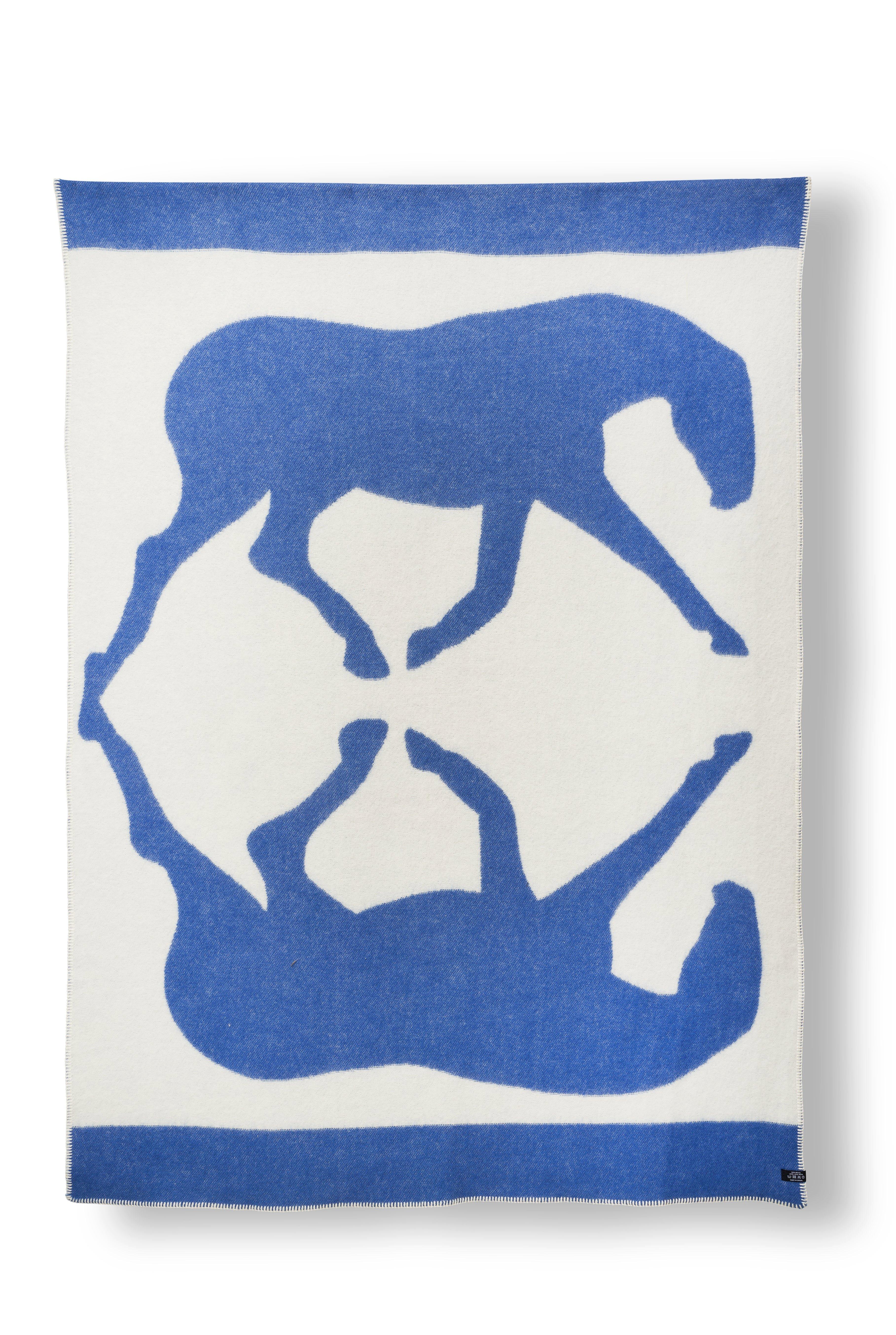 ZigZagZurich "Blue Matin" Wolldecke von Anna Mörner  