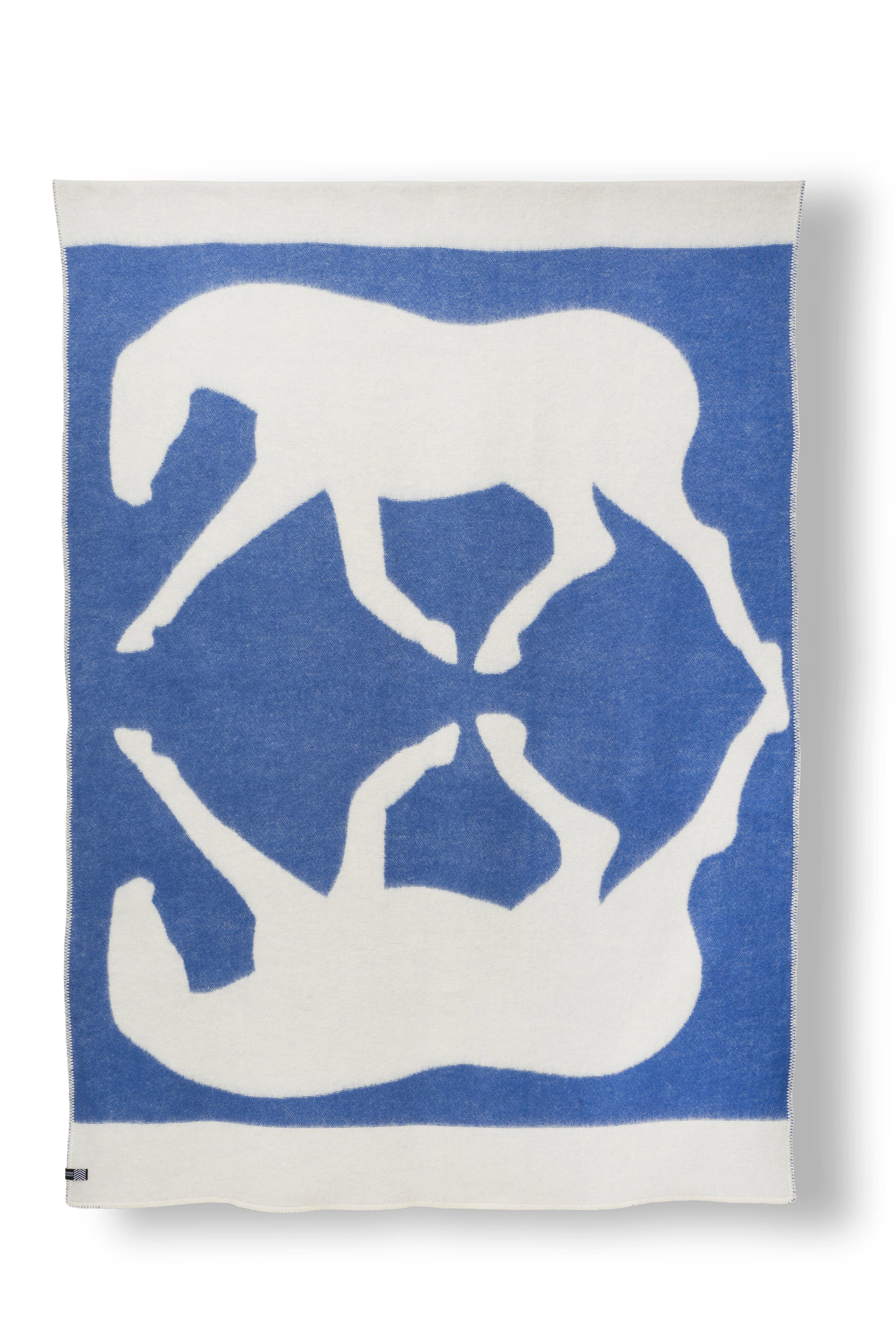 ZigZagZurich "Blue Matin" Wolldecke von Anna Mörner  