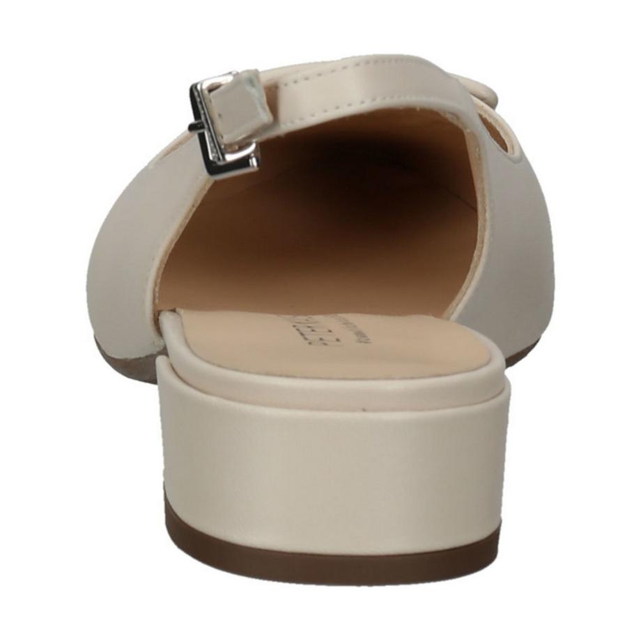 Peter Kaiser Pumps mit Schnallendetail  