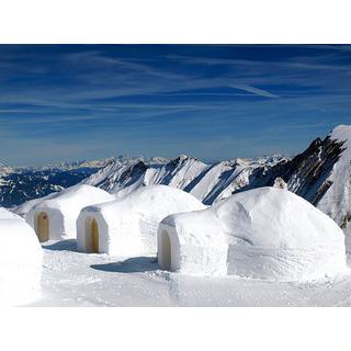 Smartbox  1 nuit en igloo en famille au cœur des montagnes à Gstaad - Coffret Cadeau 