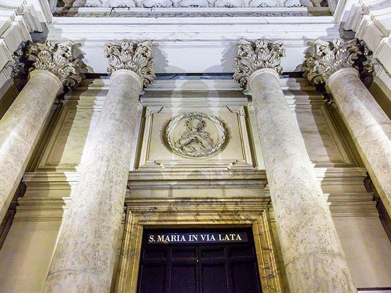 Smartbox  Visite guidée du Panthéon et des souterrains de Santa Maria in via Lata à Rome - Coffret Cadeau 